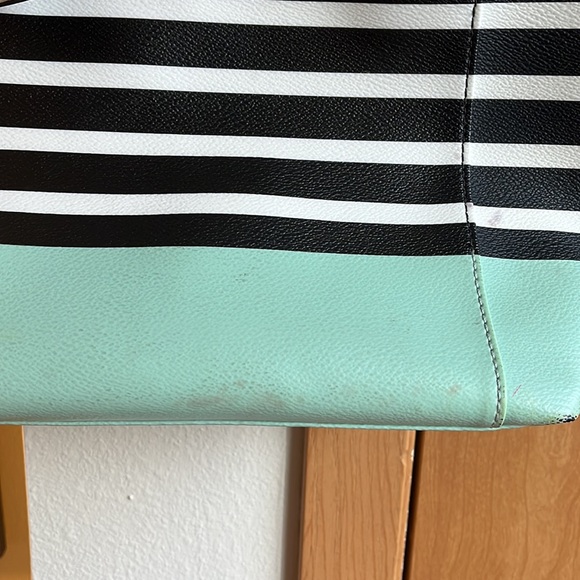 Kate Spade Riley Tote - Picture 2 of 8